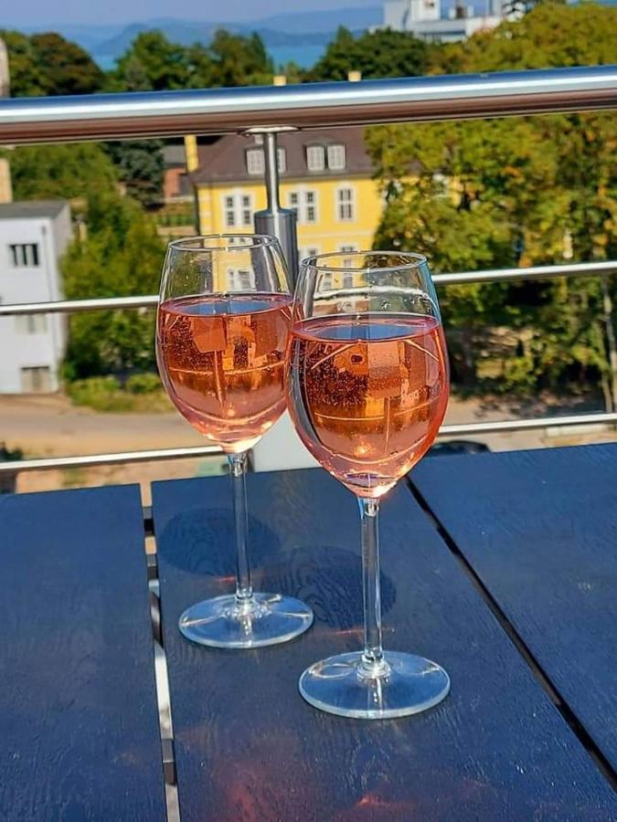 Kiss Apartman Juventus Balatonfoldvar Exterior photo